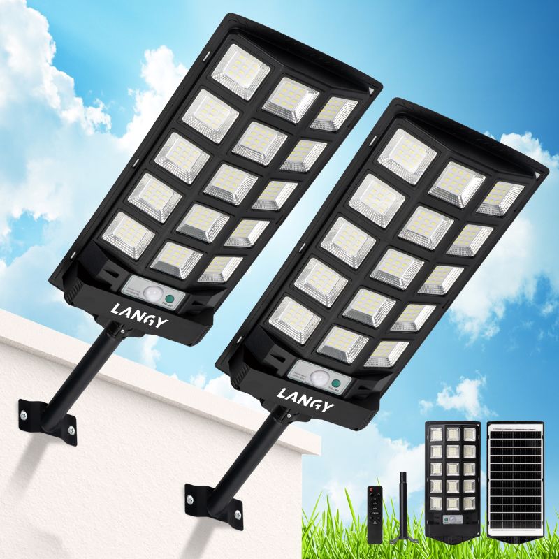 Solar Dusk-to-Dawn Outdoor Lights with Remote